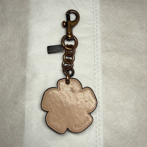 Coach “Tea Rose” Collection BagCharm Keychain Bronze Metal Hangtag and HDWRE - Picture 9 of 13